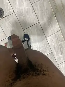 Snapshot of zeekBbc chatting on 02/26/25, 01:00 zeekBbc online show from 02/26/25, 01:00