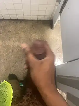 Snapshot of zeekBbc chatting on 03/12/25, 06:00 zeekBbc online show from 03/12/25, 06:00