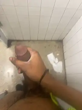 Snapshot of zeekBbc chatting on 03/16/25, 12:01 zeekBbc online show from 03/16/25, 12:01