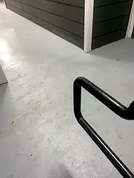 Snapshot of zeekBbc chatting on 10/30/25, 05:53 zeekBbc online show from 10/30/25, 05:53