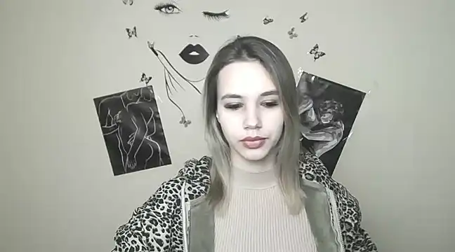 Snapshot of _StAcY chatting on 01/11/25, 01:22 StAcY online show from 01/11/25, 01:22