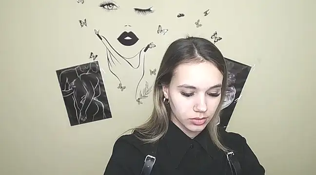 Snapshot of _StAcY chatting on 03/15/25, 10:24 StAcY online show from 03/15/25, 10:24