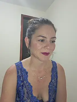 Hanny 24 online show from 10/21/25, 08:48