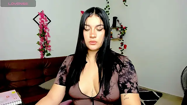 Emic  online show from 03/02/25, 02:54