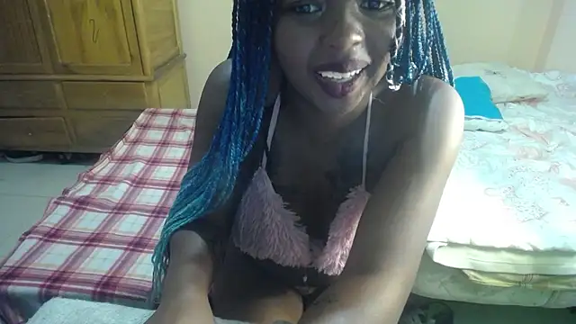  Zooee online show from 02/18/25, 04:48