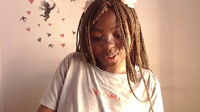  Zooee online show from 07/18/26, 04:11
