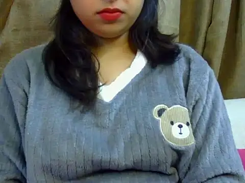 Cutesamiksha online show from 01/02/25, 04:56