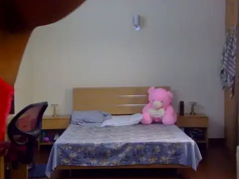 Cutesamiksha online show from 01/04/25, 05:37