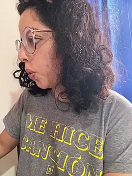 Snapshot of babyluna939 chatting on 03/16/25, 08:00 babyluna939 online show from 03/16/25, 08:00