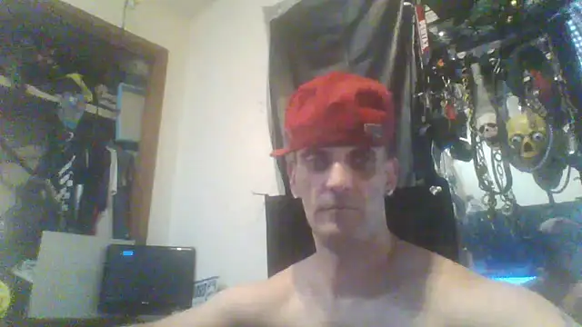 Snapshot of slinginbigD chatting on 03/22/25, 02:58 slinginbigD online show from 03/22/25, 02:58