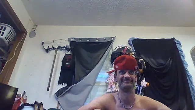 Snapshot of slinginbigD chatting on 09/19/25, 11:27 slinginbigD online show from 09/19/25, 11:27