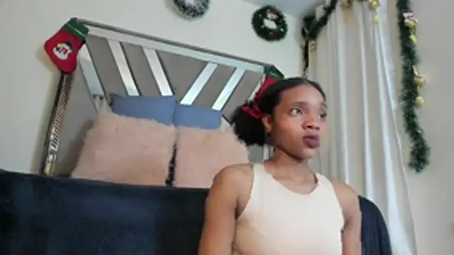 sara williams01 online show from 12/19/25, 01:07