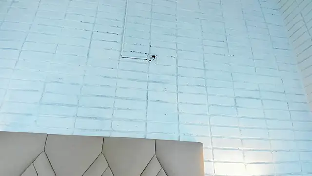 Isis Osman online show from 01/03/25, 11:23