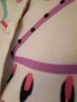 Snapshot of Isis_Osman chatting on 12/19/25, 07:10 Isis Osman online show from 12/19/25, 07:10