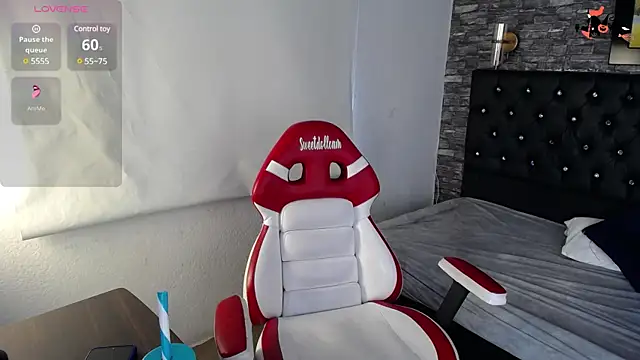 Bruja  Scarlata online show from 02/03/25, 05:56