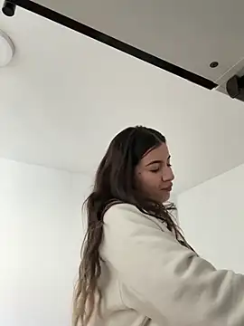 AnitaKariri online show from 03/12/25, 11:20