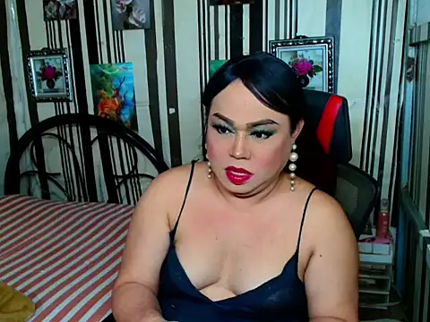 Snapshot of Reginex chatting on 06/28/26, 03:23 Reginex online show from 06/28/26, 03:23