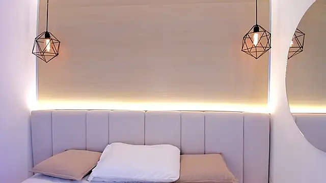 valerysantos  online show from 02/14/26, 12:13