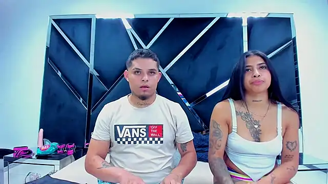 MelissaAndZeuss online show from 12/17/24, 04:45