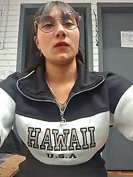 Chloe Brownx online show from 03/12/25, 07:38