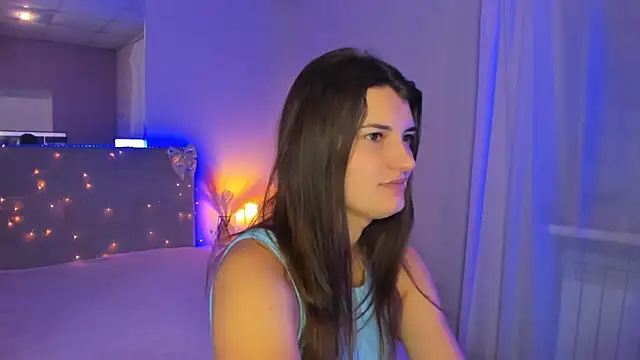 Laura Leee online show from 07/22/26, 04:59