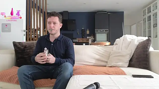 Luxymin34 online show from 02/14/25, 09:24