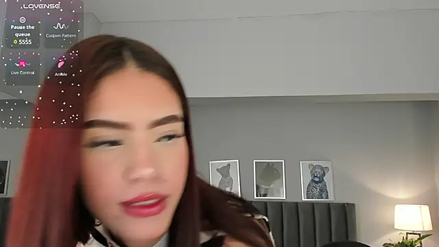 Madie  collins online show from 03/17/25, 11:10