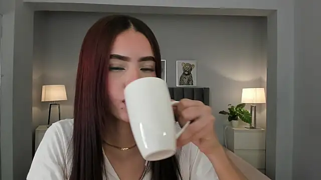 Madie  collins online show from 03/21/25, 11:44