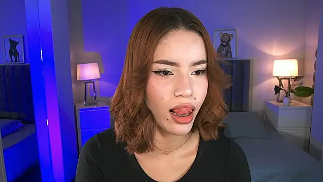 Madie  collins online show from 07/08/26, 11:48