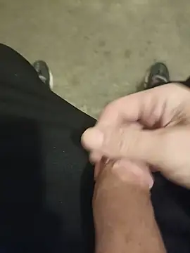 casper0303 online show from 02/16/25, 12:41