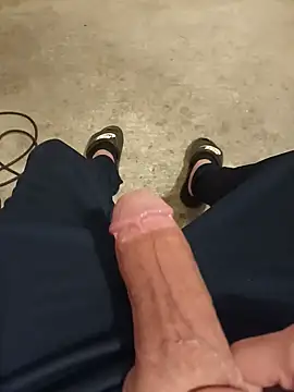 casper0303 online show from 03/21/25, 10:06