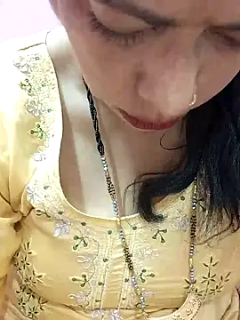 Urmila bhabhii online show from 02/03/25, 06:13