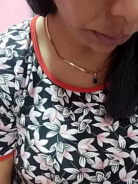 Urmila bhabhii online show from 03/21/25, 02:28