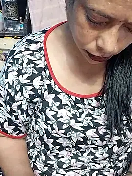 Urmila bhabhii online show from 10/09/25, 02:42