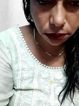 Urmila bhabhii online show from 10/23/25, 03:50