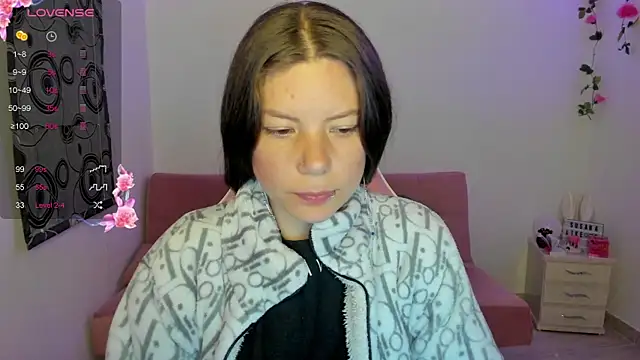 Snapshot of Susana_garcia_ chatting on 12/07/24, 01:03 Susana garcia online show from 12/07/24, 01:03