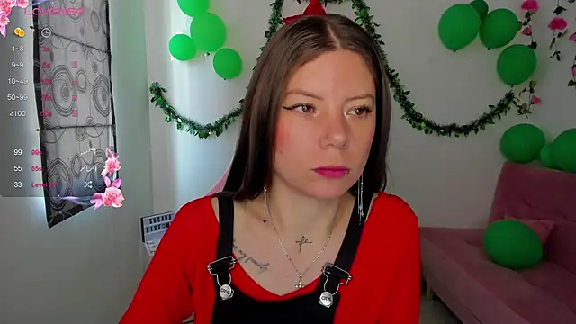 Snapshot of Susana_garcia_ chatting on 12/20/24, 03:00 Susana garcia online show from 12/20/24, 03:00