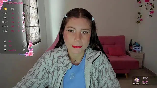 Snapshot of Susana_garcia_ chatting on 01/08/25, 07:56 Susana garcia online show from 01/08/25, 07:56