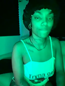 butterflybootyy online show from 09/18/25, 06:15