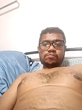 Snapshot of RoyPapafarid chatting on 03/09/25, 10:52 RoyPapafarid online show from 03/09/25, 10:52