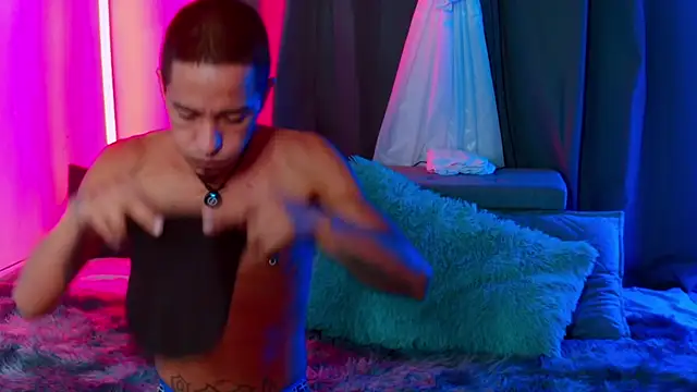 Mowgli FFun online show from 06/20/26, 12:25