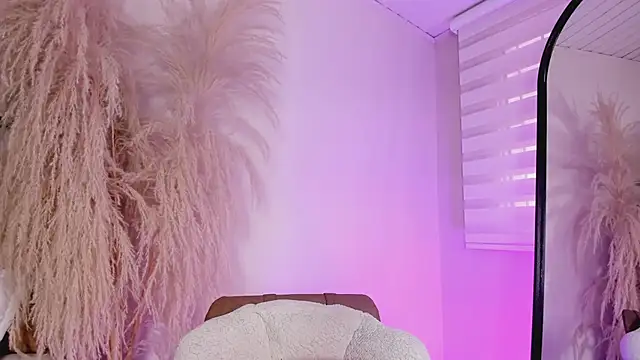 ariana rosse   online show from 02/04/25, 03:36