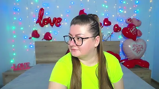 ZannaDreil online show from 02/20/25, 07:08