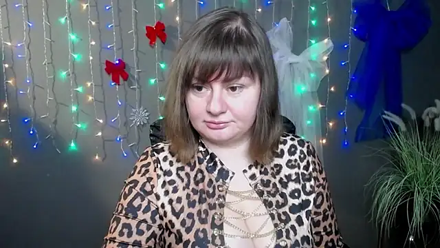 ZannaDreil online show from 12/19/25, 06:59