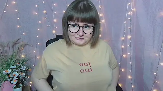 ZannaDreil online show from 04/20/26, 06:09