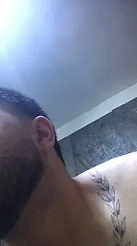 SINUECASTILLO online show from 02/25/25, 07:47