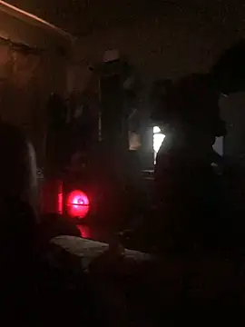 SINUECASTILLO online show from 03/05/25, 07:38