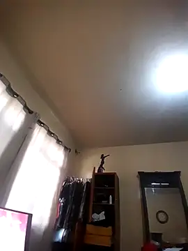 SINUECASTILLO online show from 10/04/25, 08:51