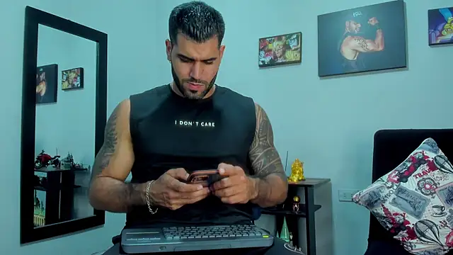 SamirHazard97 online show from 12/03/25, 09:24