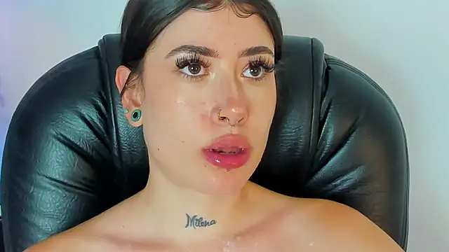 melody suarez online show from 02/23/25, 10:31